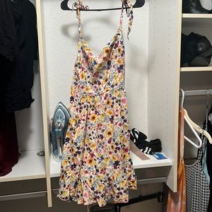 Size large old navy floral baby doll white dress